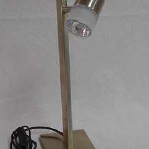 Lámpara de mesa ST1564-A