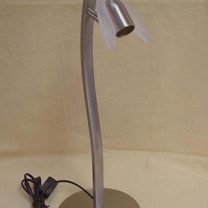 Lámpara de mesa ST570