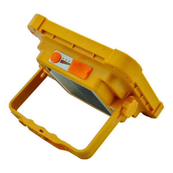 Proyector Solar CCT Carga Móvil Emergencia Aviso 100W / CCT-SFL-A100 - Imagen 5