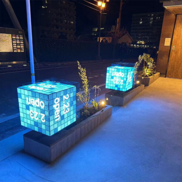 Pantalla Led Publicitaria Exterior PE5 de 500x500x500mm CUBO PE5-P391-C5050 - Imagen 4